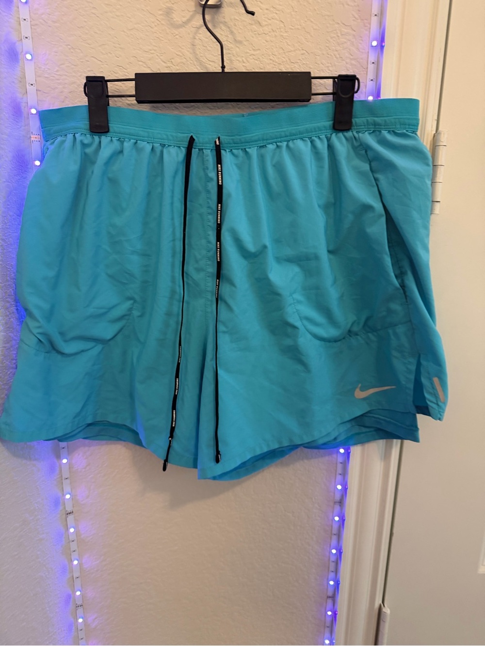 Nike Men's size XXL Teal Running Shorts